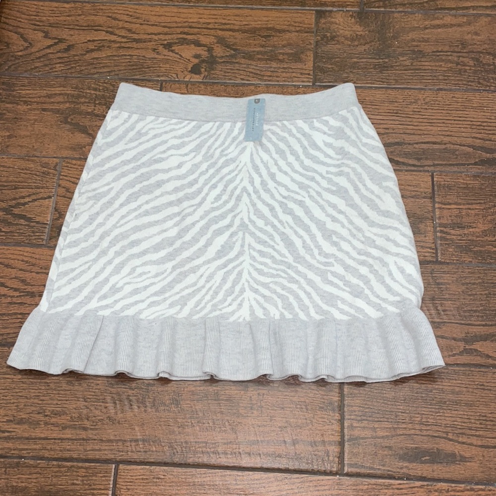 Anthro Dolan sweater skirt with zebra pattern and cute bottom ruffle